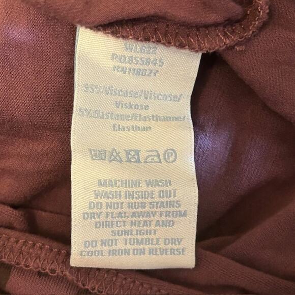 Boden Dark Plum Polka Dot Jersey Knit Stretch Dress, size 2 - Picture 5 of 5